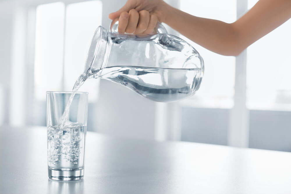 Inilah 4 Alasan Mengapa Anda Perlu Minum Air Mineral Terbaik
